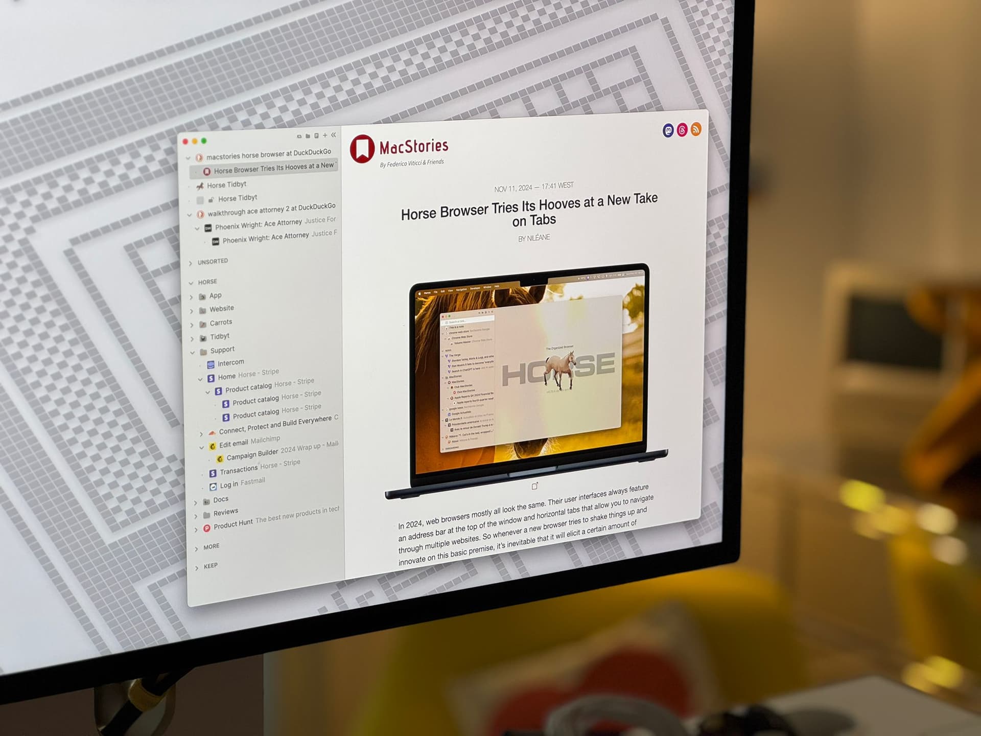 Horse Browser open with MacStories review